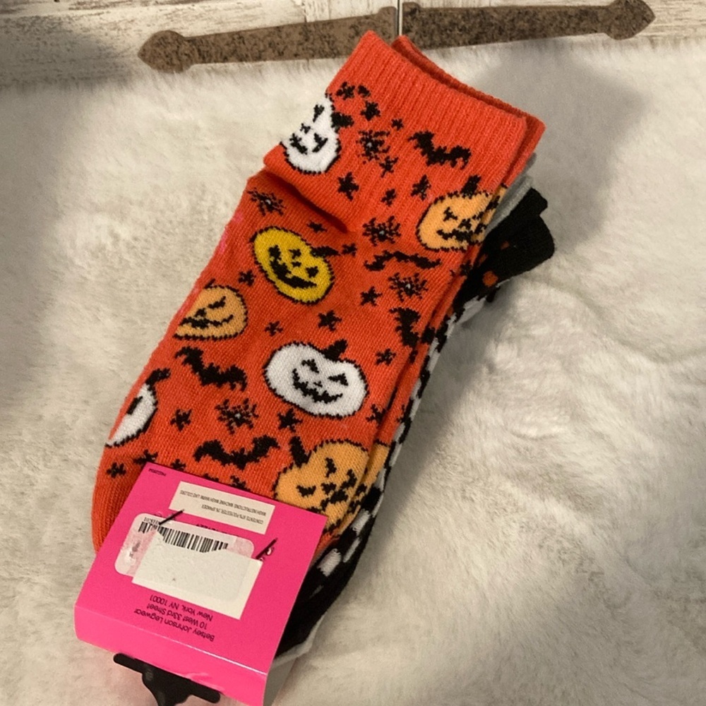 Betsey Johnson Halloween Quarters Socks